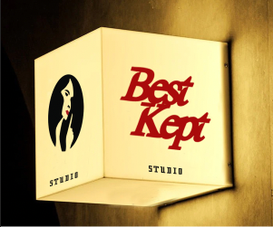 Custom 3D Lightbox for Reid